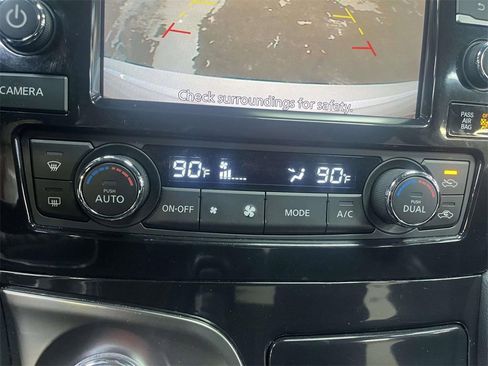 Used 2023 Nissan Maxima SV w/ Floor Mat Group image 19