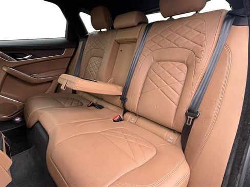 Used 2022 Jaguar F-PACE S AWD/4WD image 16