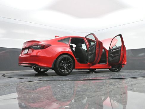 Used 2025 Honda Civic Sport image 42