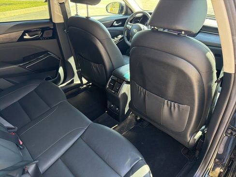 Used 2020 Kia Cadenza Technology image 18