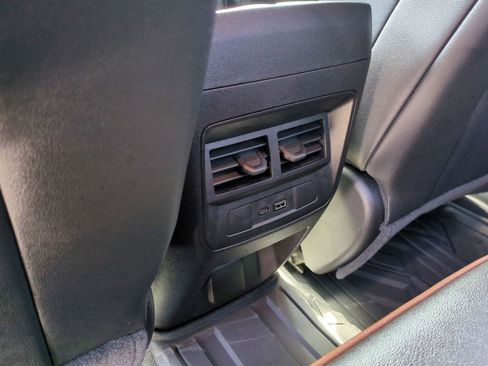 Certified 2023 GMC Canyon AT4 w/ AT4 Premium Package image 21