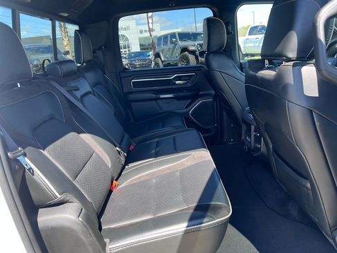 Certified 2025 RAM 1500 Laramie AWD/4WD image 9