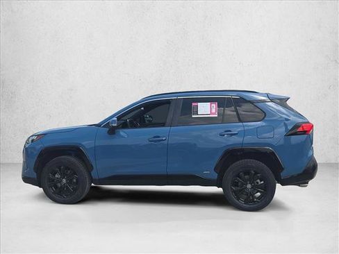 Used 2023 Toyota RAV4 SE AWD/4WD image 8
