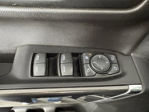 Used 2019 GMC Sierra 1500 AT4 w/ AT4 Premium Package image 17