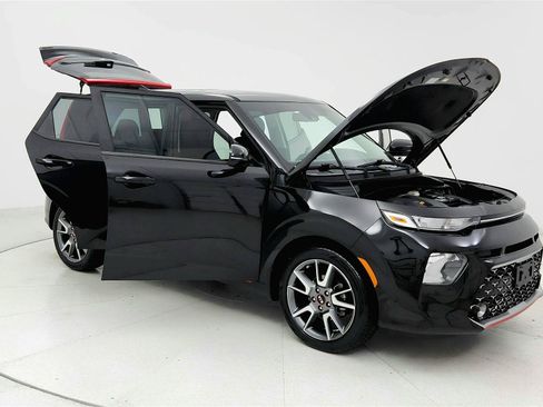 Used 2020 Kia Soul GT-Line w/ GT 2.0L Power Sunroof Package FWD image 12