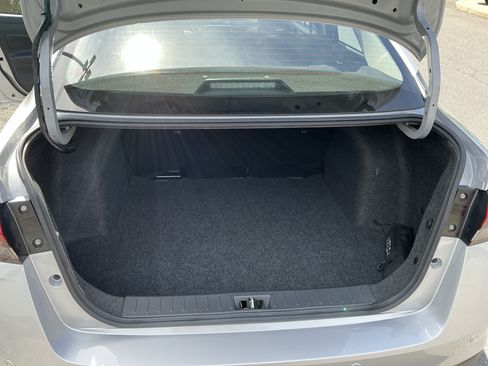 Used 2025 Nissan Versa S w/ S Plus Package FWD image 17