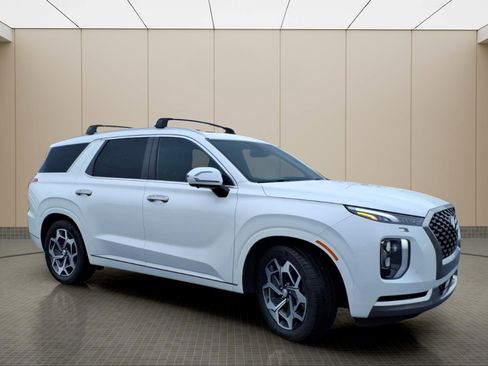 Used 2022 Hyundai Palisade Calligraphy w/ Cargo Package FWD image 4