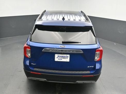 Used 2023 Ford Explorer XLT w/ Equipment Group 202A AWD/4WD image 24