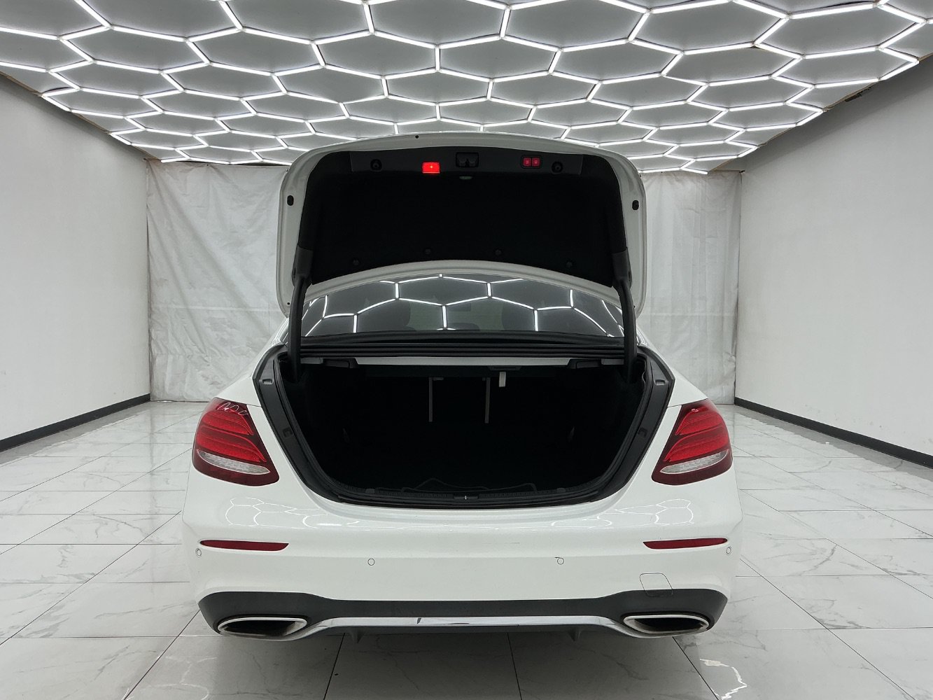 Used 2019 Mercedes-Benz E 300 w/ Premium 1 Package image 44