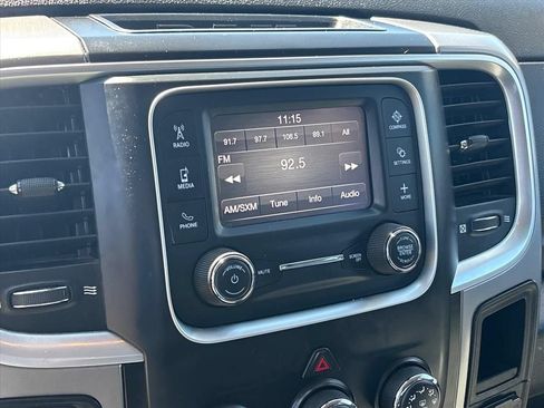 Used 2022 RAM 1500 Classic SLT w/ Protection Group AWD/4WD image 31