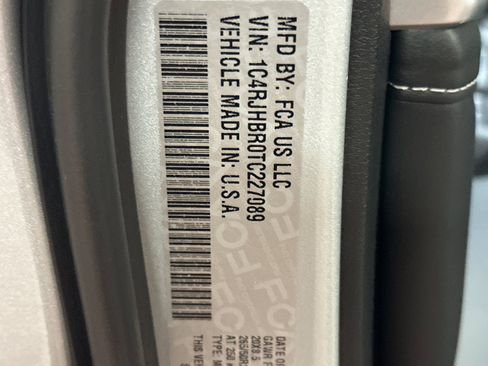 New 2026 Jeep Grand Cherokee Limited image 28