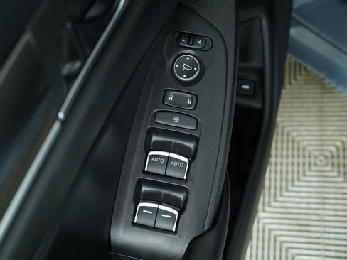 Used 2022 Honda Accord Sport image 38