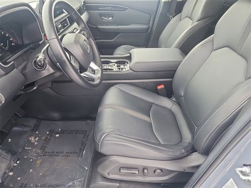 Used 2024 Honda Pilot Touring image 32