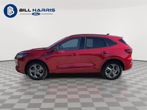Used 2024 Ford Escape ST-Line w/ Tech Pack #1 AWD/4WD image 7