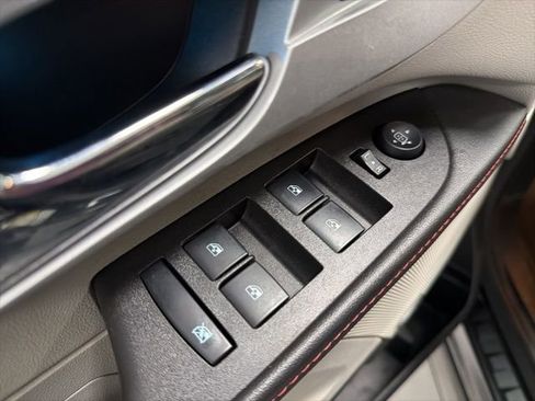 Used 2014 Chevrolet Equinox LTZ image 14