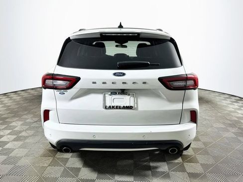 Used 2023 Ford Escape ST-Line w/ Tech Pack #1 FWD image 4