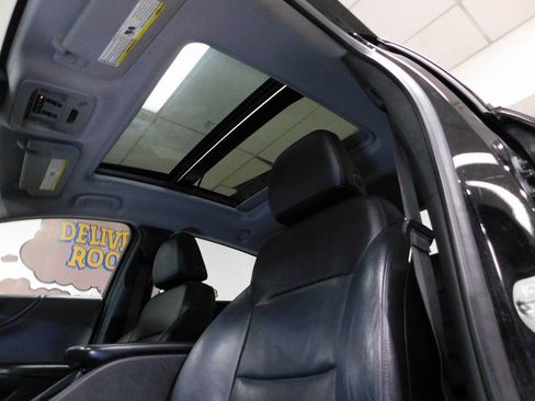 Used 2016 Chevrolet Malibu Premier w/ Driver Confidence Package II image 36