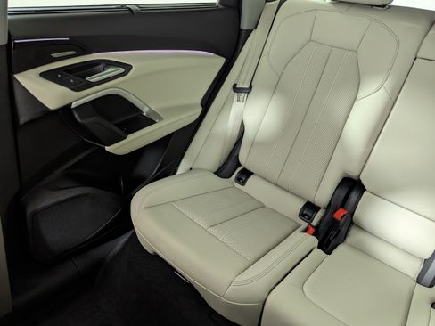 Certified 2025 Audi Q5 Premium w/ Premium Plus AWD/4WD image 12