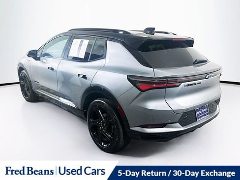Certified 2024 Chevrolet Equinox EV RS AWD/4WD image 8