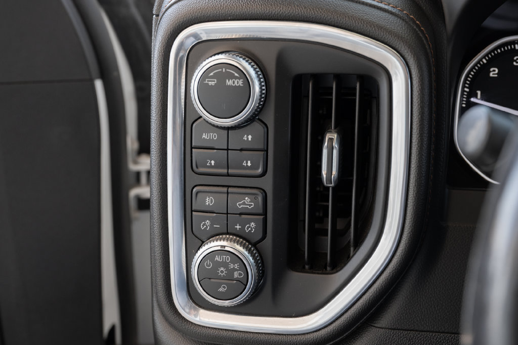 Used 2020 GMC Sierra 1500 AT4 w/ AT4 Premium Package AWD/4WD image 33