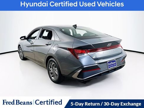 Certified 2024 Hyundai Elantra SEL image 10