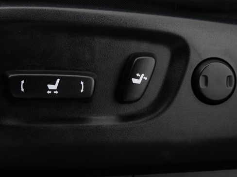 Used 2021 Toyota 4Runner TRD Off-Road AWD/4WD image 8