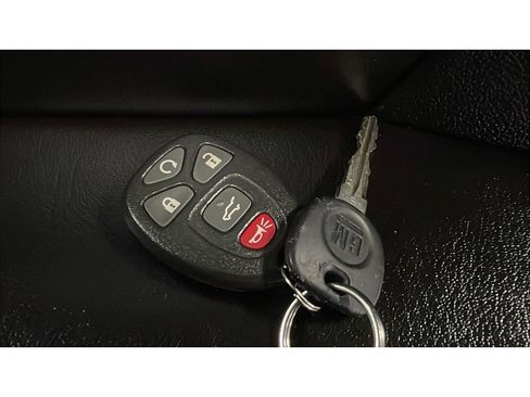 Used 2016 Chevrolet Traverse LTZ AWD/4WD image 20