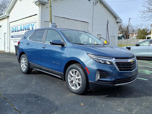 Certified 2024 Chevrolet Equinox LT w/ LPO, Floor Liner Package image 1