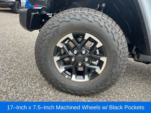 New 2025 Jeep Gladiator Rubicon w/ Convenience Group image 22