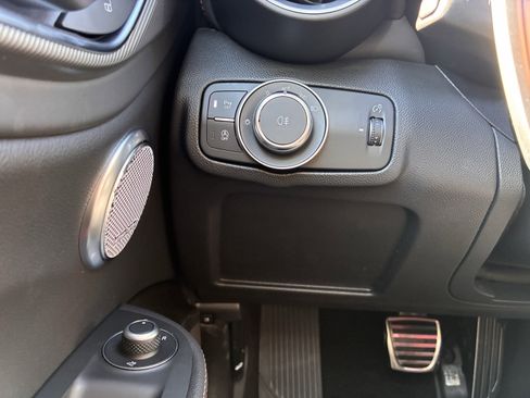 New 2025 Alfa Romeo Giulia AWD w/ Driving Assist Package image 17