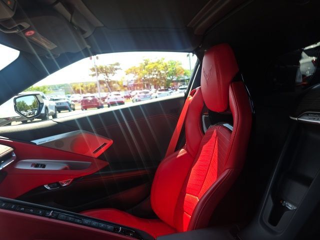 Used 2023 Chevrolet Corvette Stingray Preferred Cpe w/ Z51 Performance Package RWD image 21