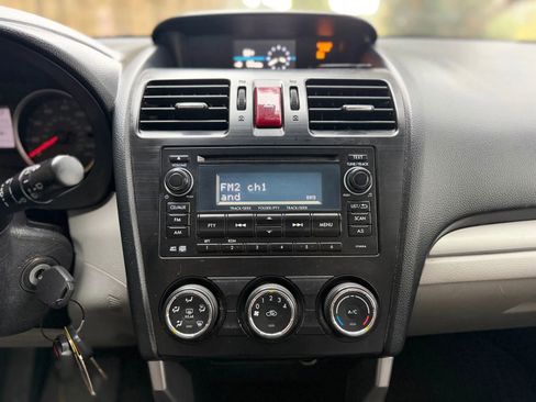 Used 2015 Subaru Forester 2.5i w/ Alloy Wheel Package image 13