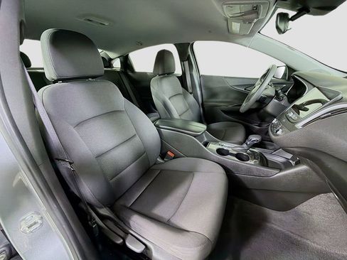 Used 2024 Chevrolet Malibu LT image 28