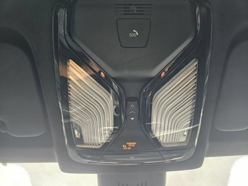 Used 2022 BMW X6 xDrive40i AWD/4WD image 34