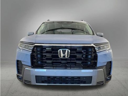 New 2026 Honda Pilot Touring image 10
