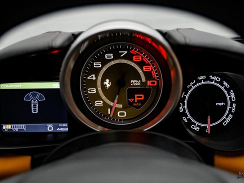 Used 2016 Ferrari California T image 74