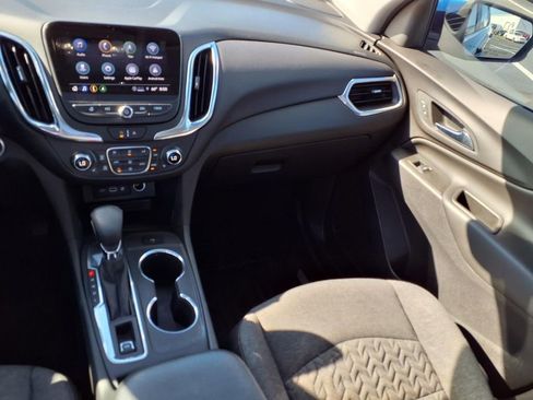 Used 2022 Chevrolet Equinox LT FWD image 4