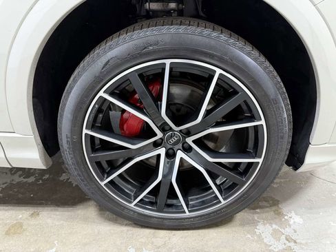 Used 2020 Audi Q8 Prestige image 6