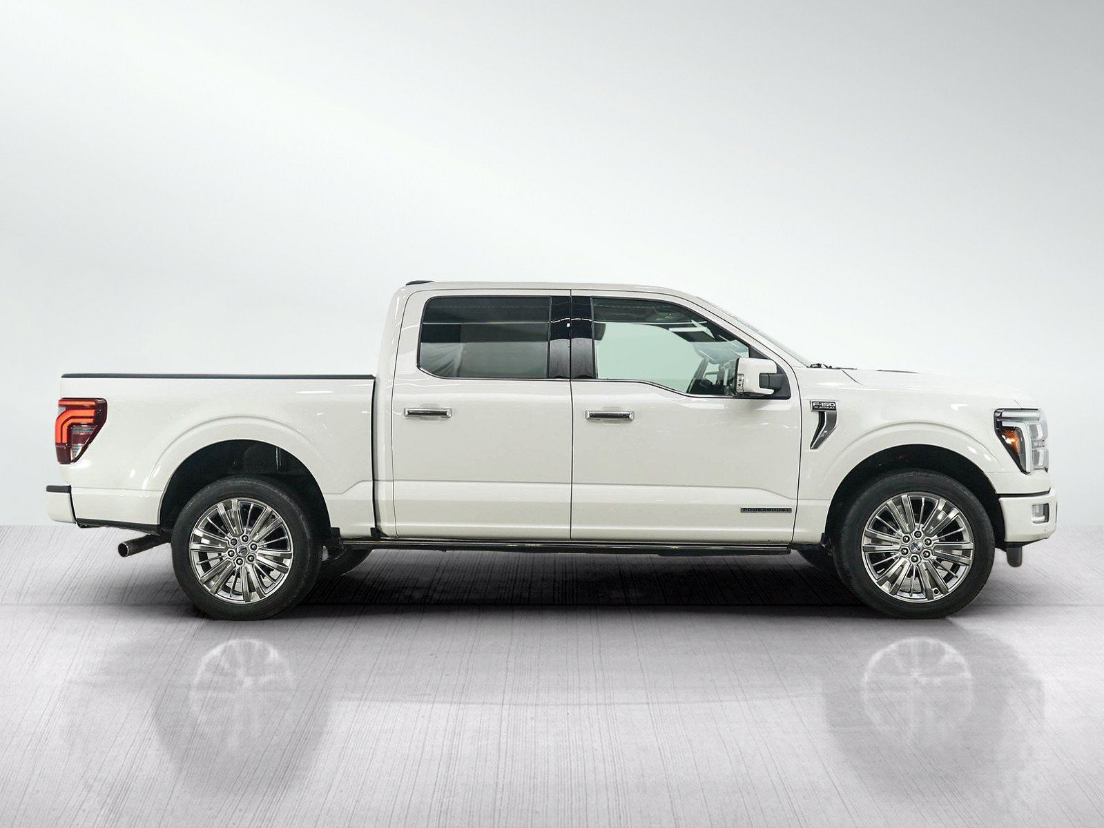 Used 2024 Ford F150 Platinum w/ Equipment Group 703A Plus AWD/4WD image 6