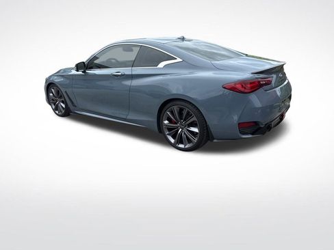 Used 2022 INFINITI Q60 Red Sport 400 w/ Carbon Fiber Package RWD image 3