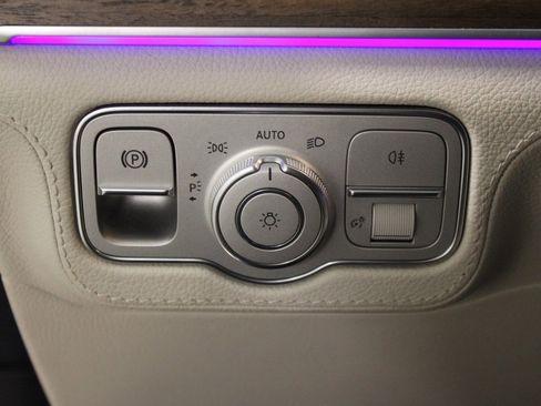 Certified 2022 Mercedes-Benz GLE 350 4MATIC image 18