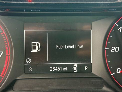 Used 2024 Chevrolet Trax RS w/ Driver Confidence Package FWD image 11