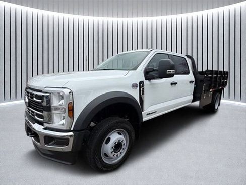 New 2026 Ford F450 XL w/ XL Chrome Package image 3