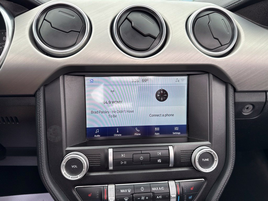 Used 2022 Ford Mustang Premium RWD image 38