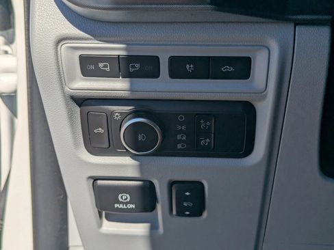 Used 2021 Ford F150 Limited image 31