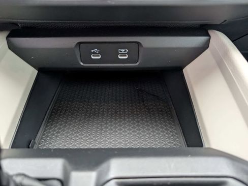 Certified 2024 Honda Accord EX image 22