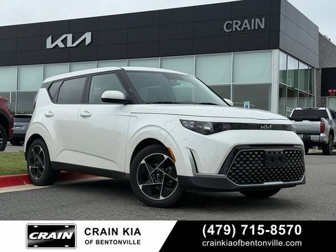 Certified 2023 Kia Soul EX FWD image 1