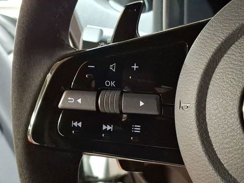 Used 2025 Nissan Z NISMO w/ Floor Mat Package image 18