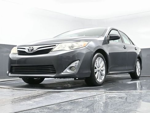 Used 2012 Toyota Camry XLE image 46