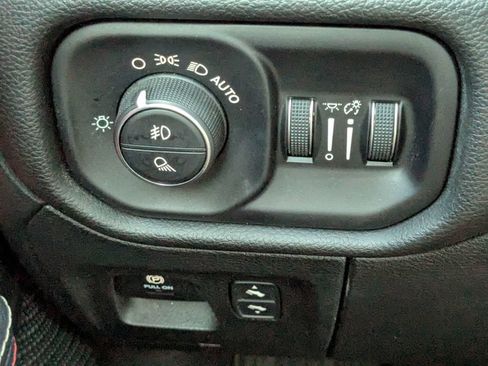 Used 2025 RAM 1500 Rebel w/ Rebel Level 1 Equipment Group AWD/4WD image 26
